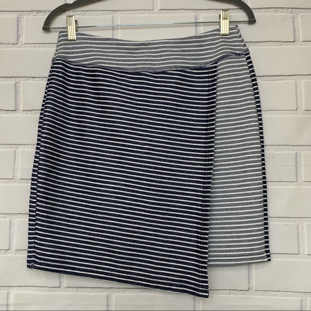 ✨3/$20 CATO Pullover Pencil Skirt S Size